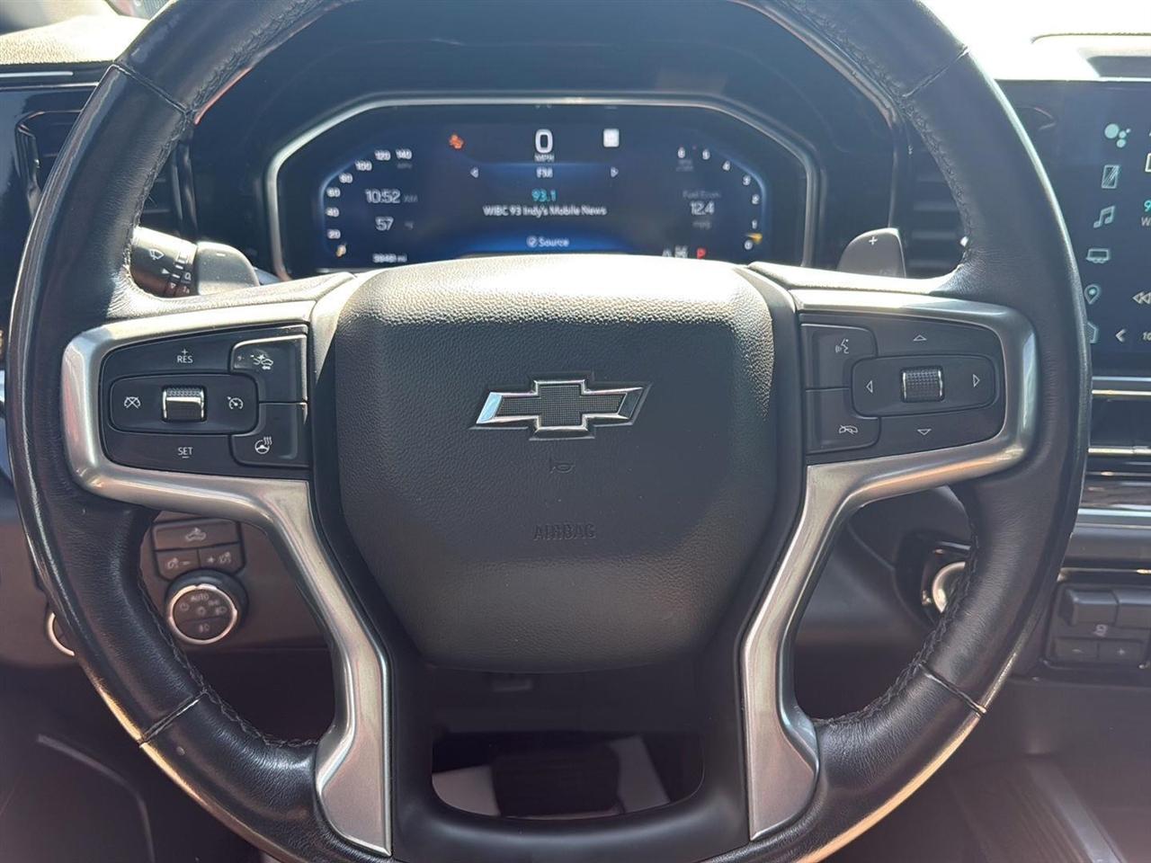 Chevrolet Silverado 1500 4WD Crew Cab 157" RST 2022