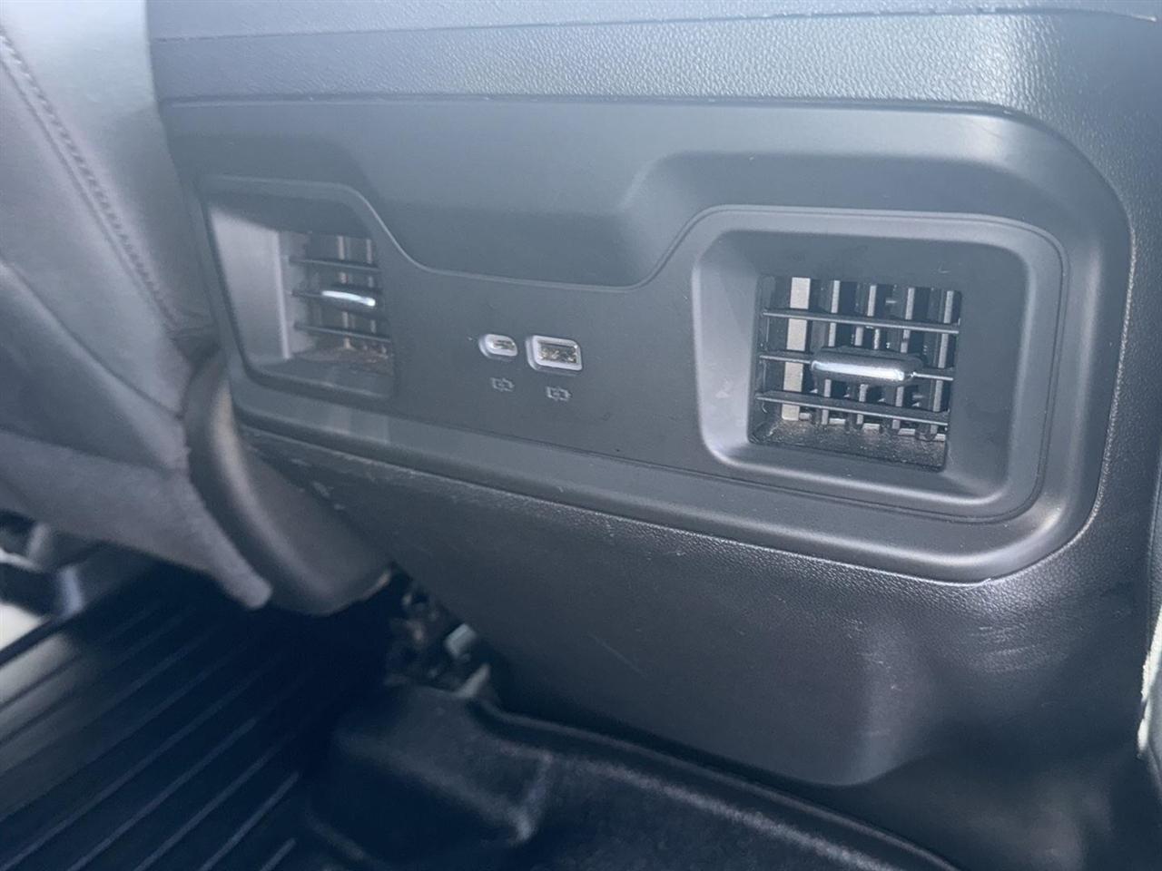 Chevrolet Silverado 1500 4WD Crew Cab 157" RST 2022