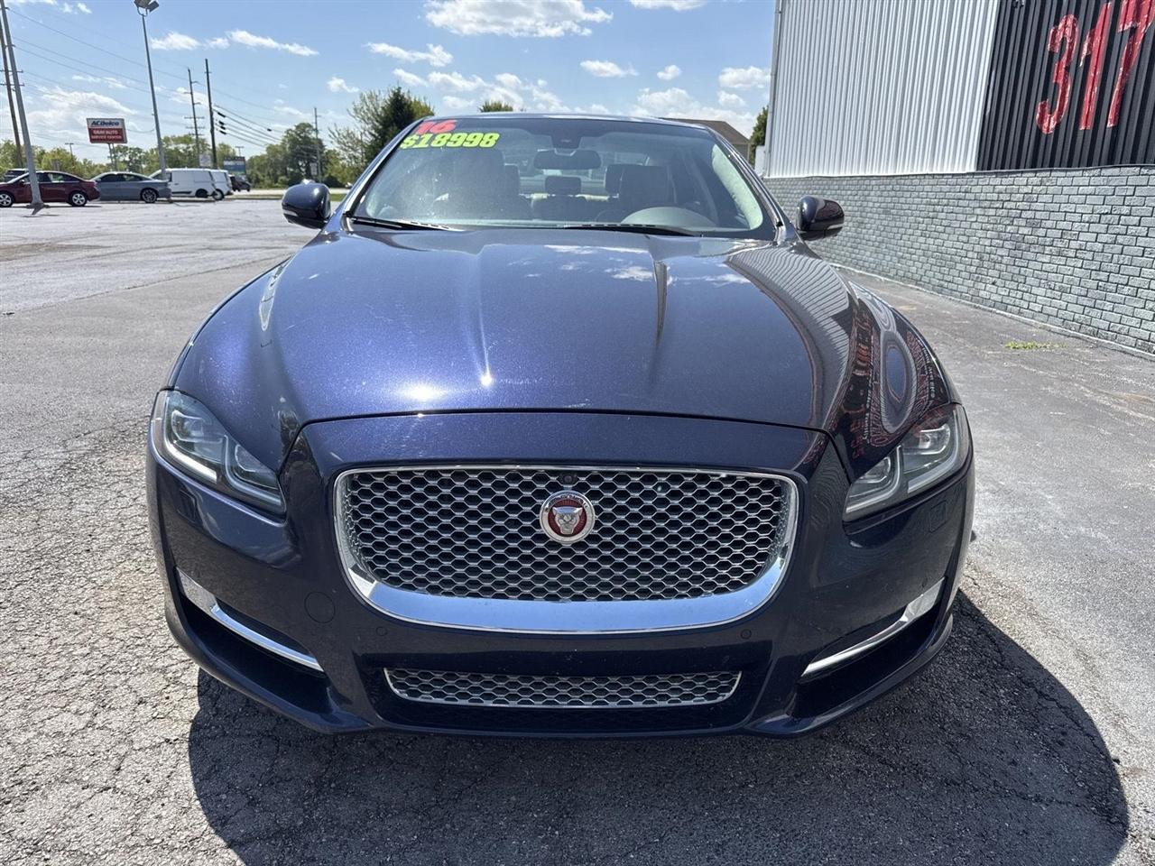 Jaguar XJ 4dr Sdn XJL Portfolio AWD 2016