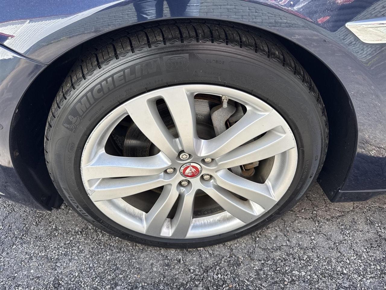 Jaguar XJ 4dr Sdn XJL Portfolio AWD 2016