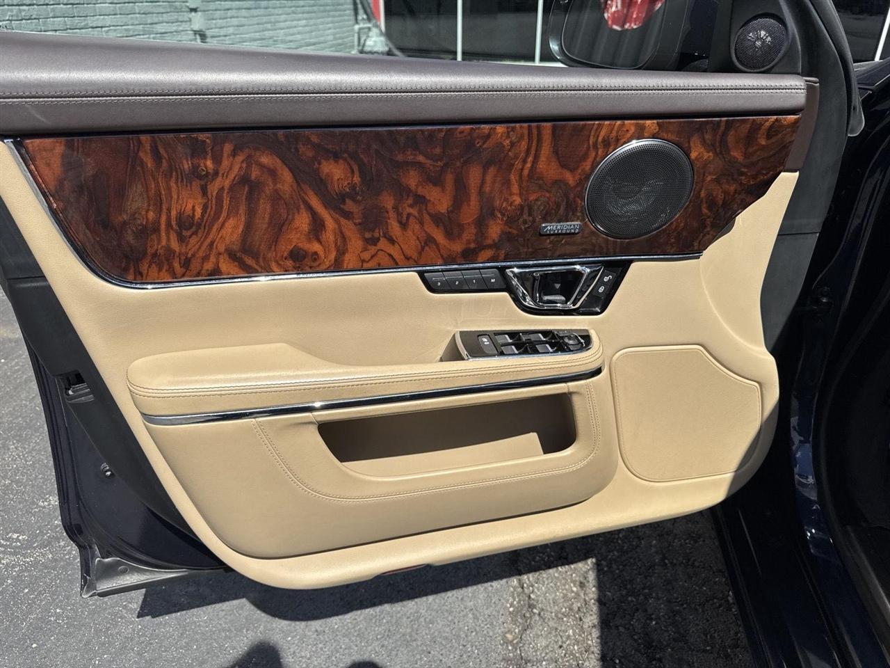 Jaguar XJ 4dr Sdn XJL Portfolio AWD 2016
