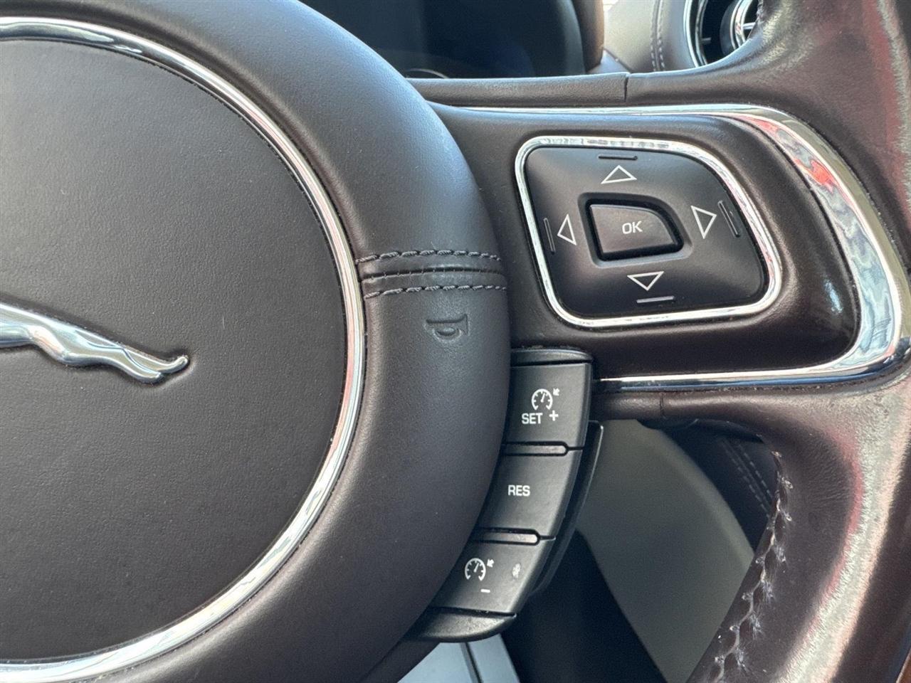 Jaguar XJ 4dr Sdn XJL Portfolio AWD 2016