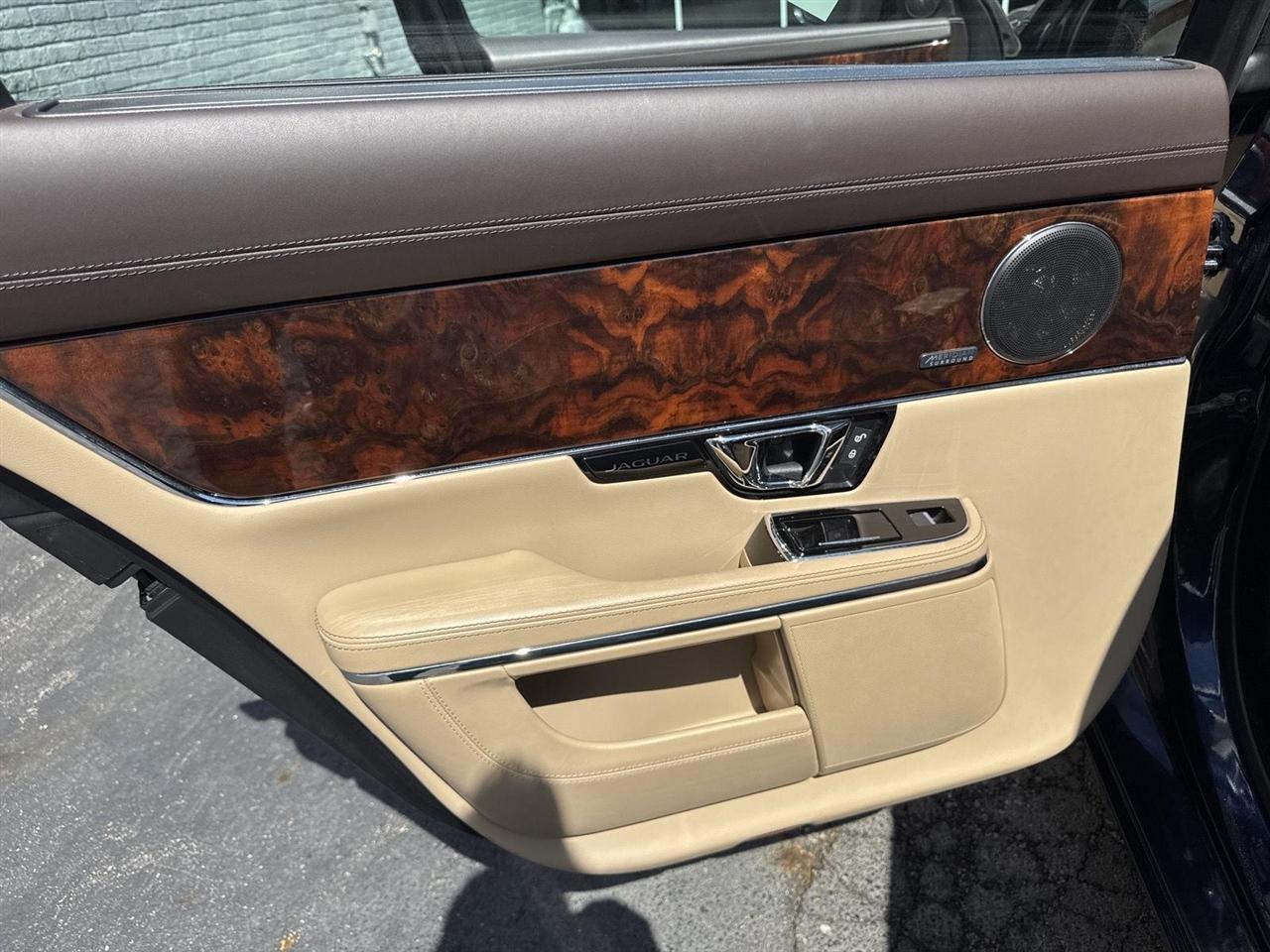Jaguar XJ 4dr Sdn XJL Portfolio AWD 2016