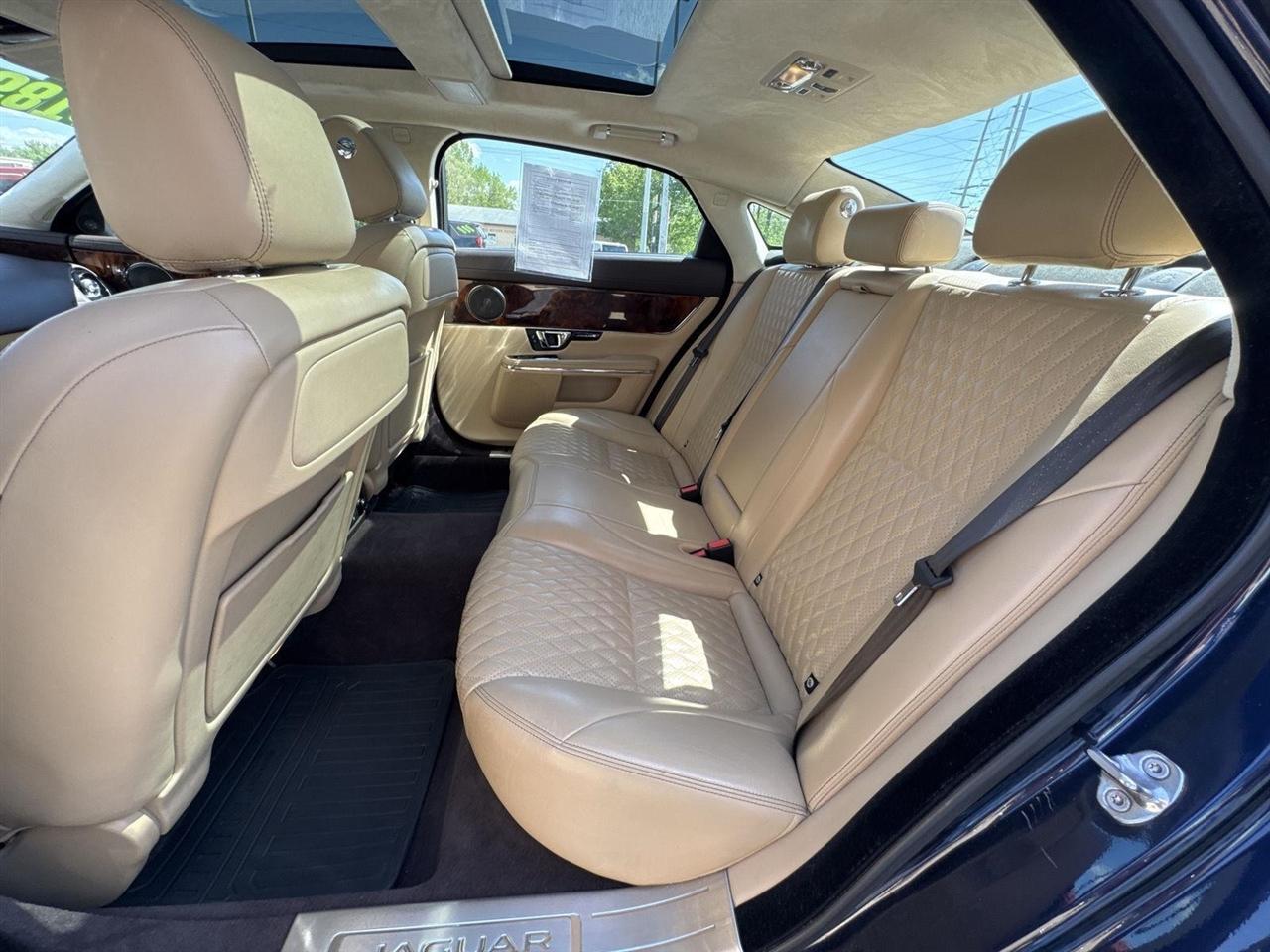 Jaguar XJ 4dr Sdn XJL Portfolio AWD 2016