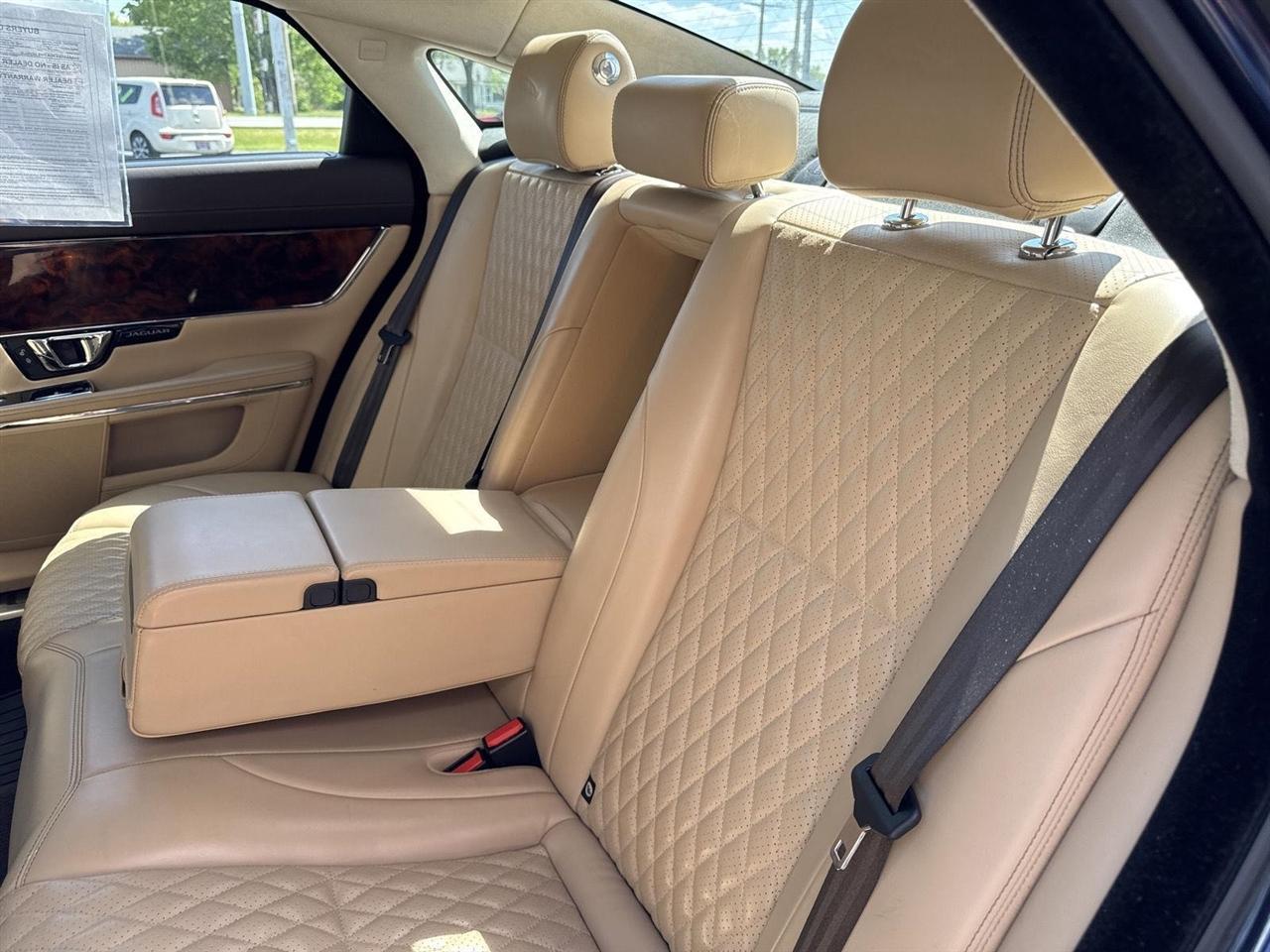 Jaguar XJ 4dr Sdn XJL Portfolio AWD 2016
