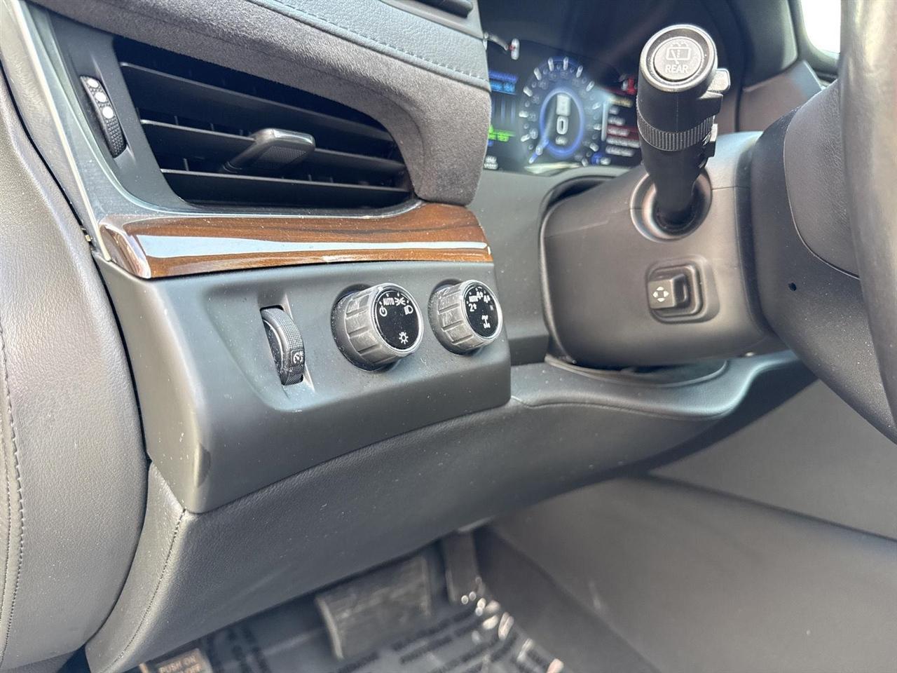 Cadillac Escalade 4WD 4dr Luxury 2020