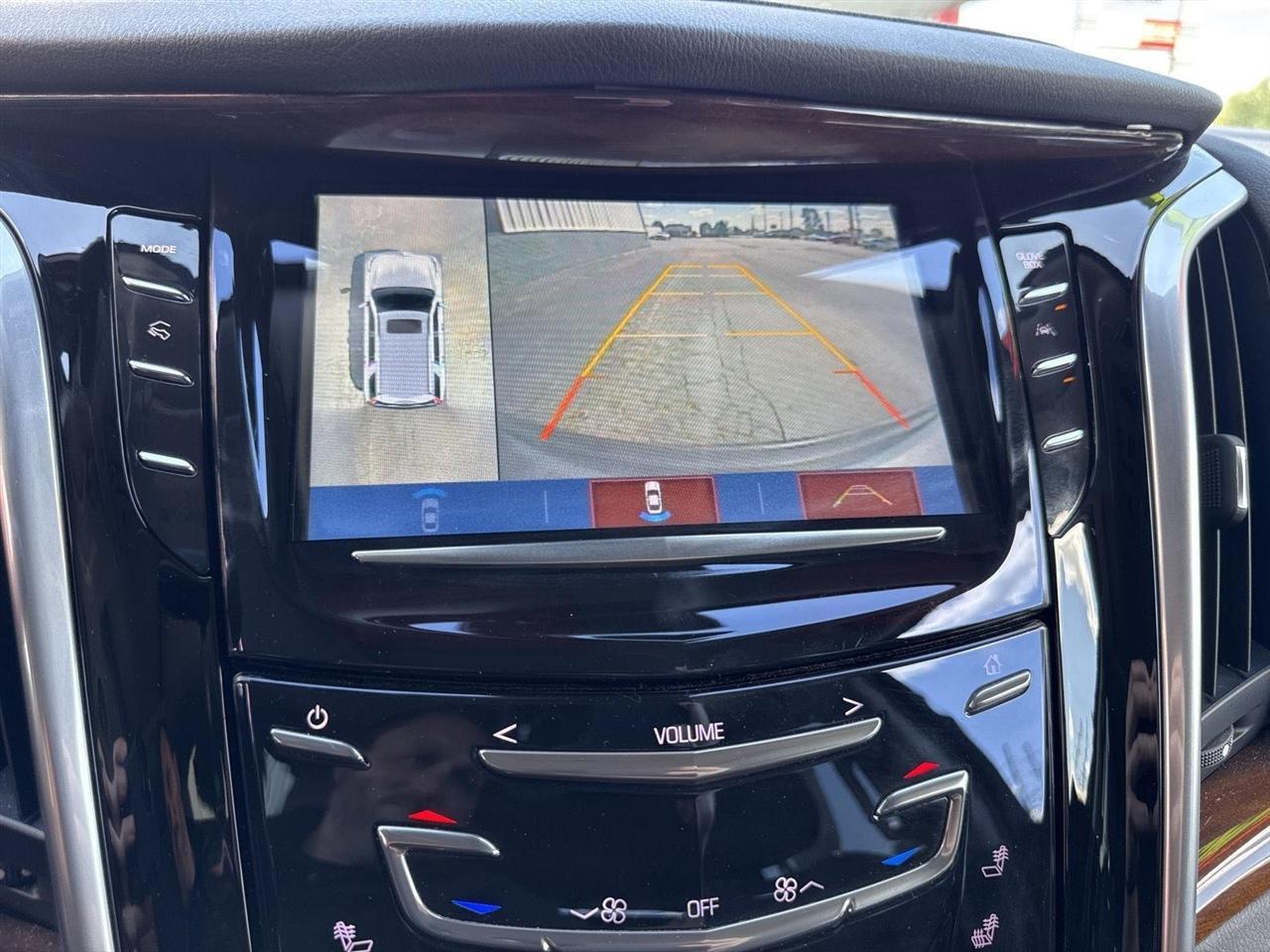 Cadillac Escalade 4WD 4dr Luxury 2020