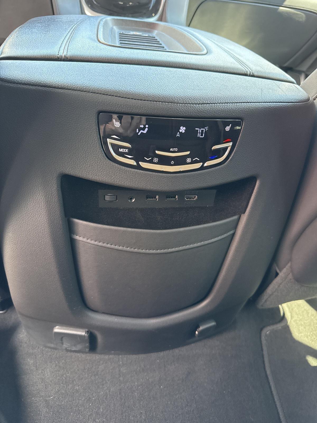 Cadillac Escalade 4WD 4dr Luxury 2020