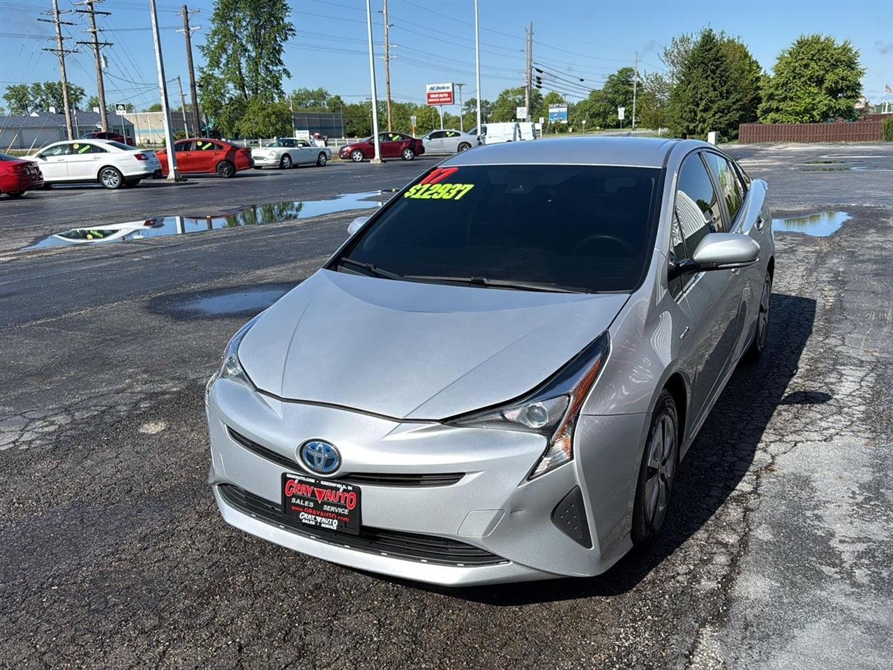 Toyota Prius Three Touring (Natl) 2017