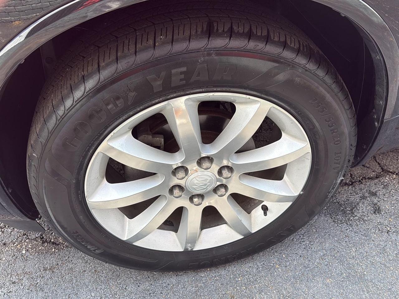 Buick Enclave FWD 4dr Premium 2017