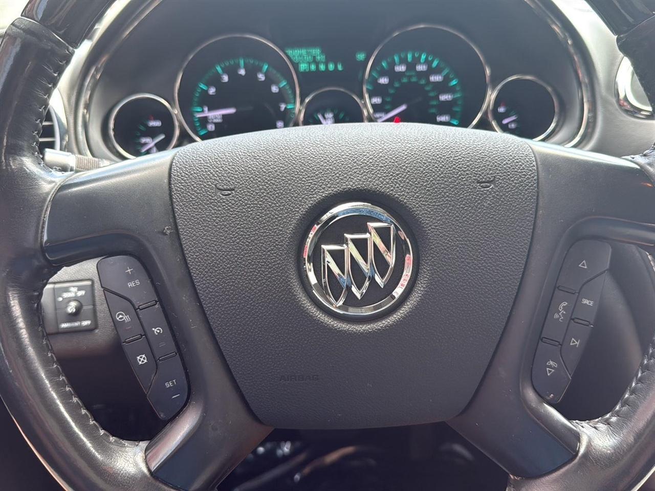 Buick Enclave FWD 4dr Premium 2017