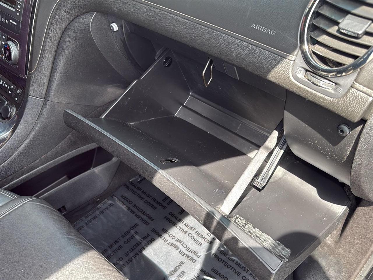 Buick Enclave FWD 4dr Premium 2017
