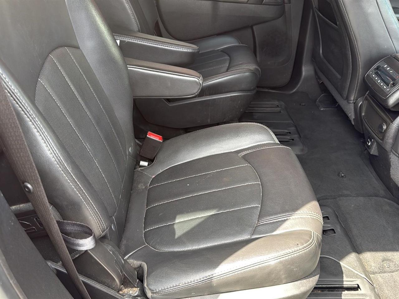 Buick Enclave FWD 4dr Premium 2017
