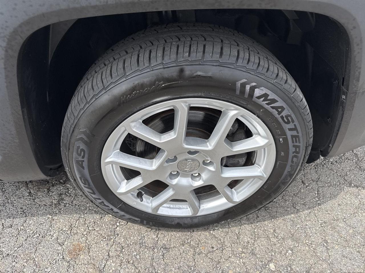 Jeep Renegade Latitude FWD 2019