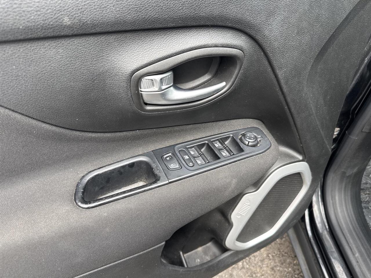 Jeep Renegade Latitude FWD 2019