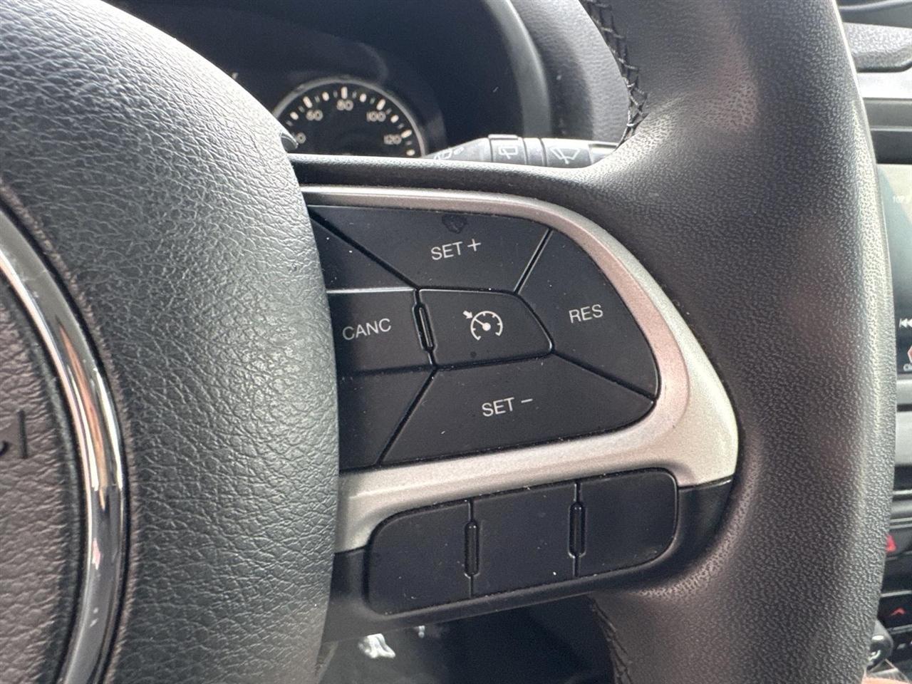 Jeep Renegade Latitude FWD 2019