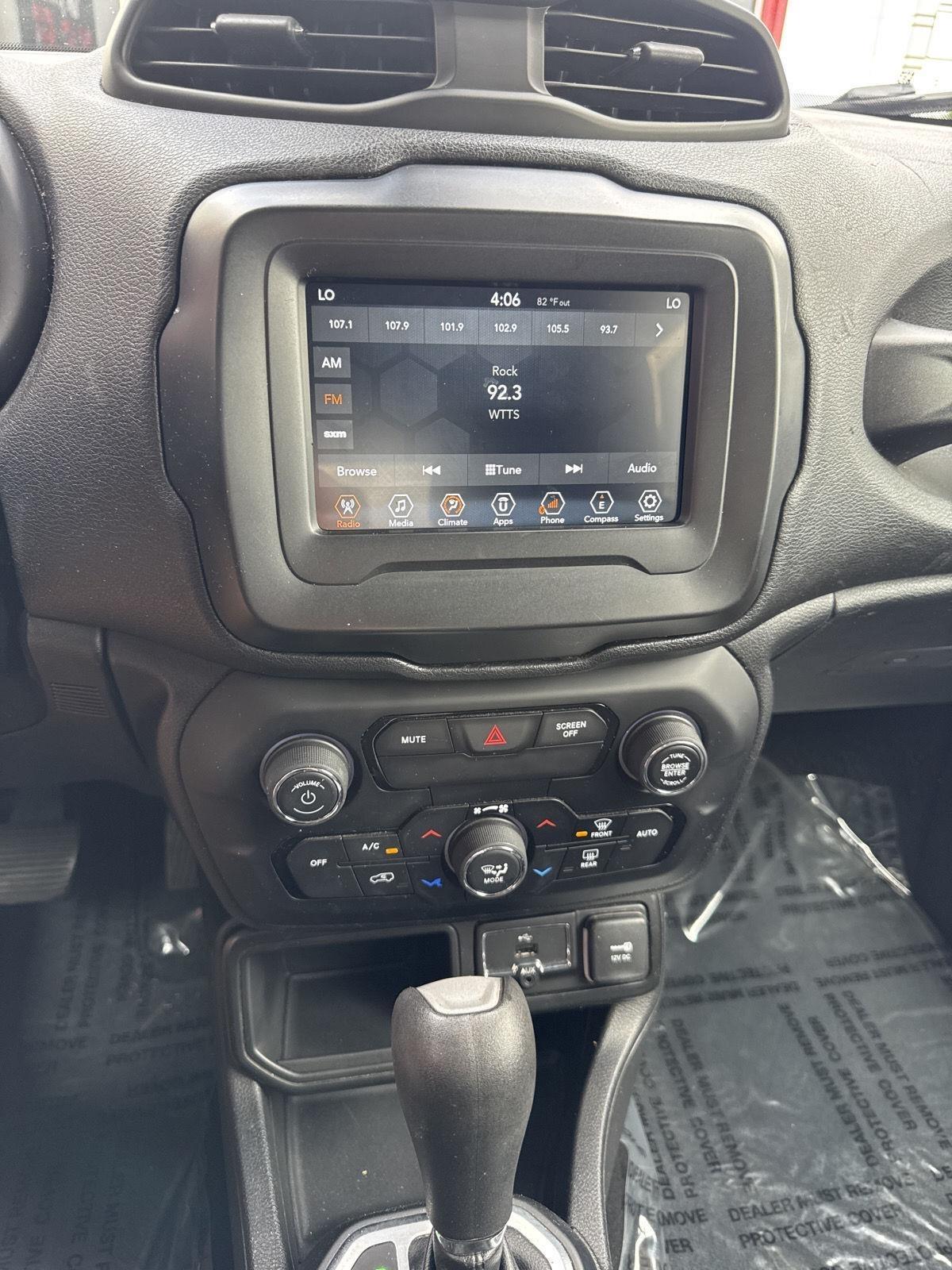 Jeep Renegade Latitude FWD 2019