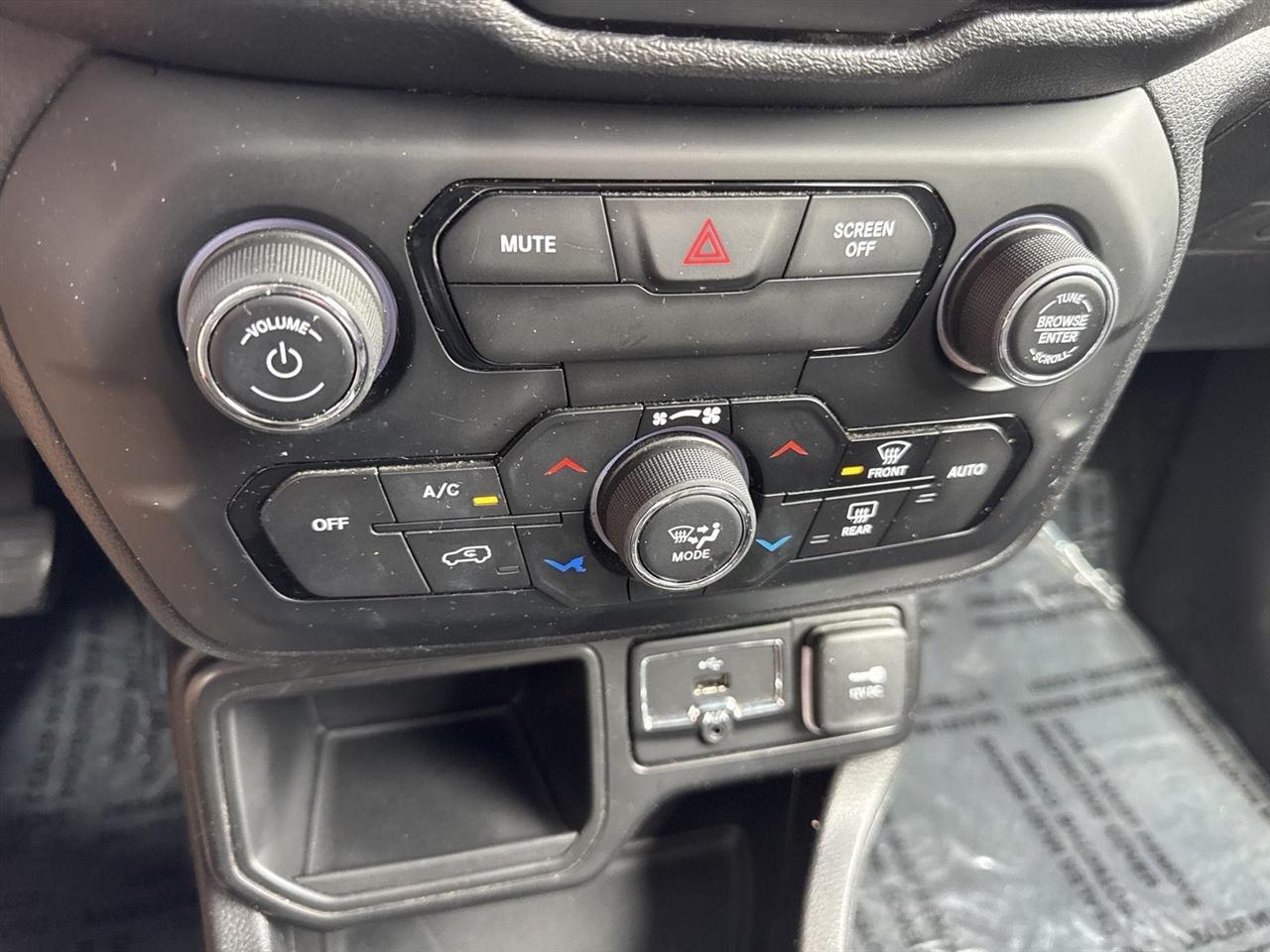 Jeep Renegade Latitude FWD 2019
