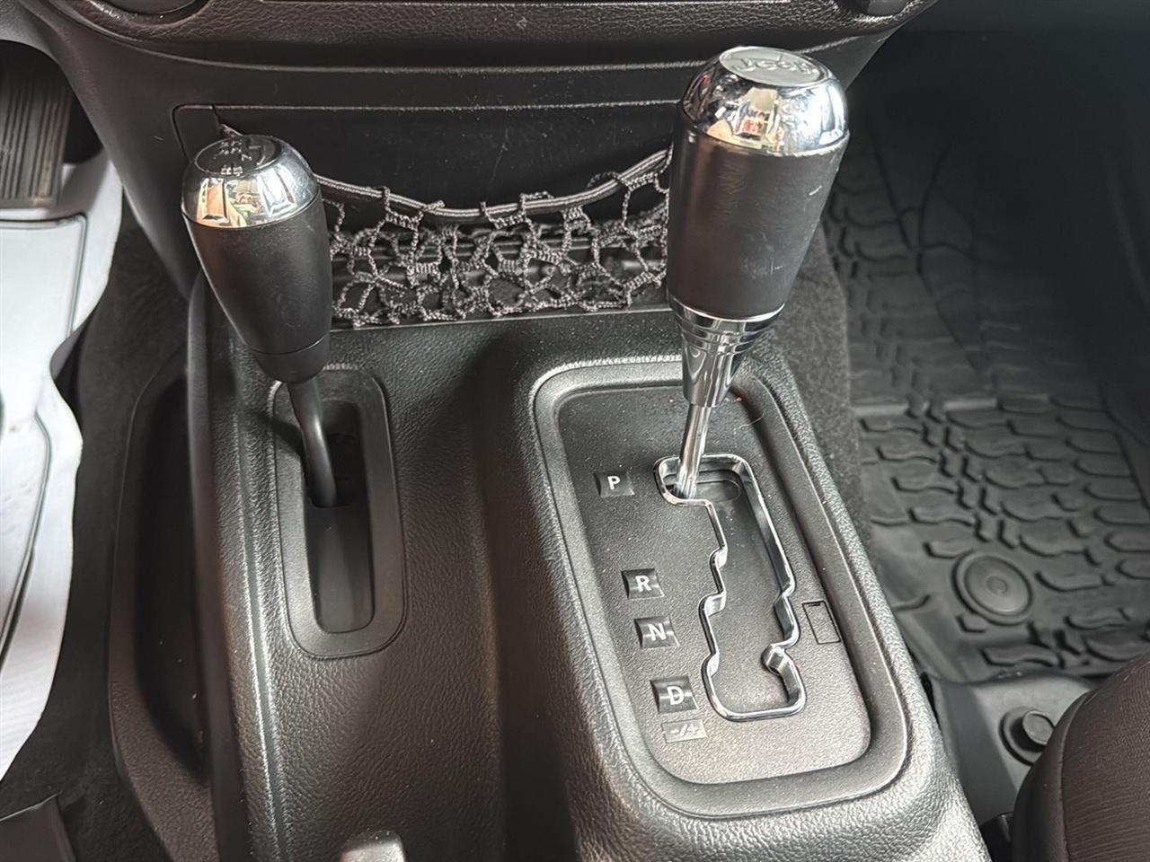 Jeep Wrangler JK Unlimited Sport S 4x4 2018