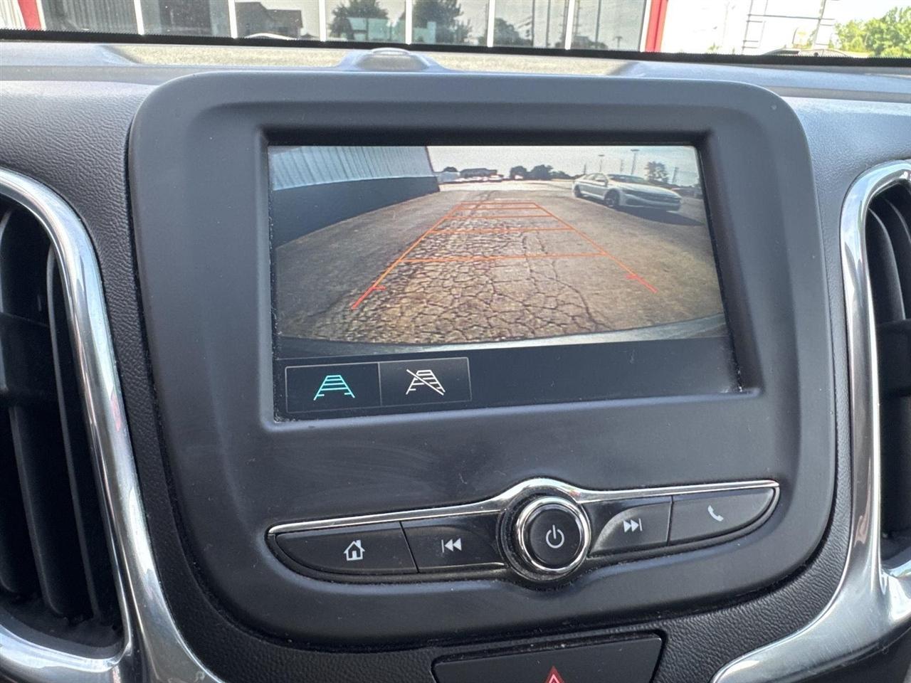 Chevrolet Equinox FWD 4dr LS w/1LS 2018