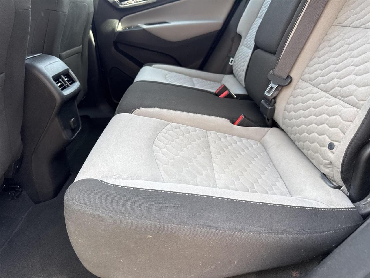 Chevrolet Equinox FWD 4dr LS w/1LS 2018