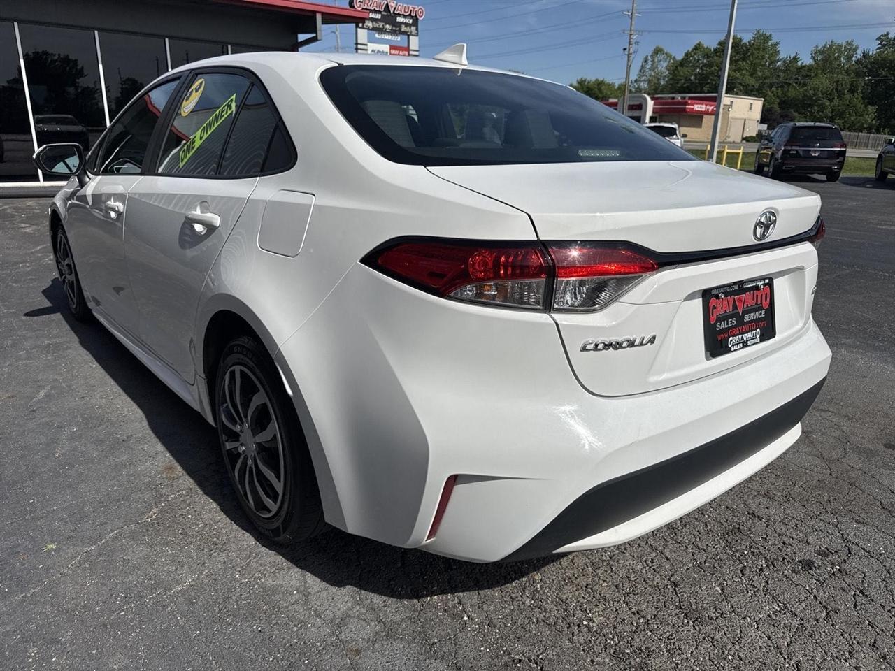 Toyota Corolla LE CVT (Natl) 2022