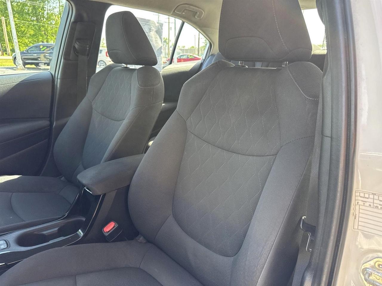 Toyota Corolla LE CVT (Natl) 2022