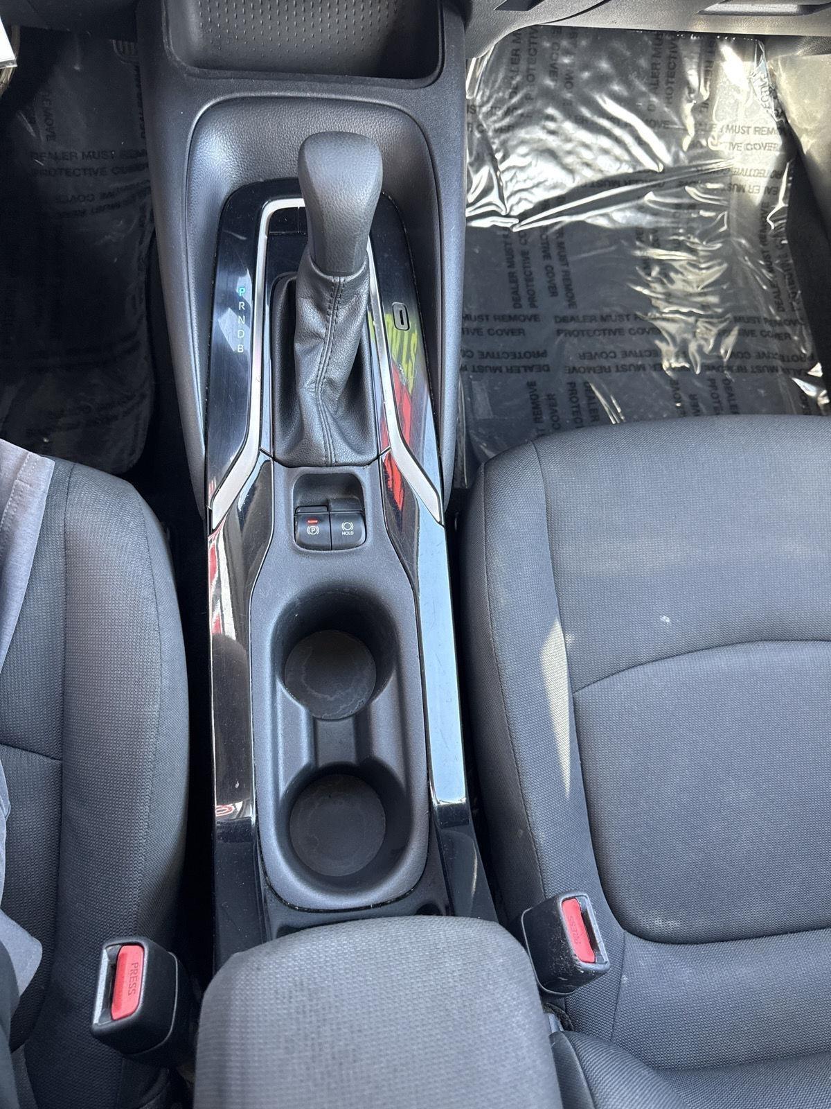 Toyota Corolla LE CVT (Natl) 2022