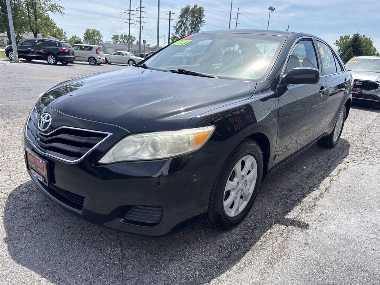 Toyota Camry 4dr Sdn I4 Man LE (Natl) 2011