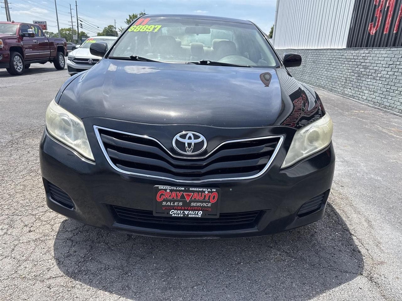 Toyota Camry 4dr Sdn I4 Man LE (Natl) 2011
