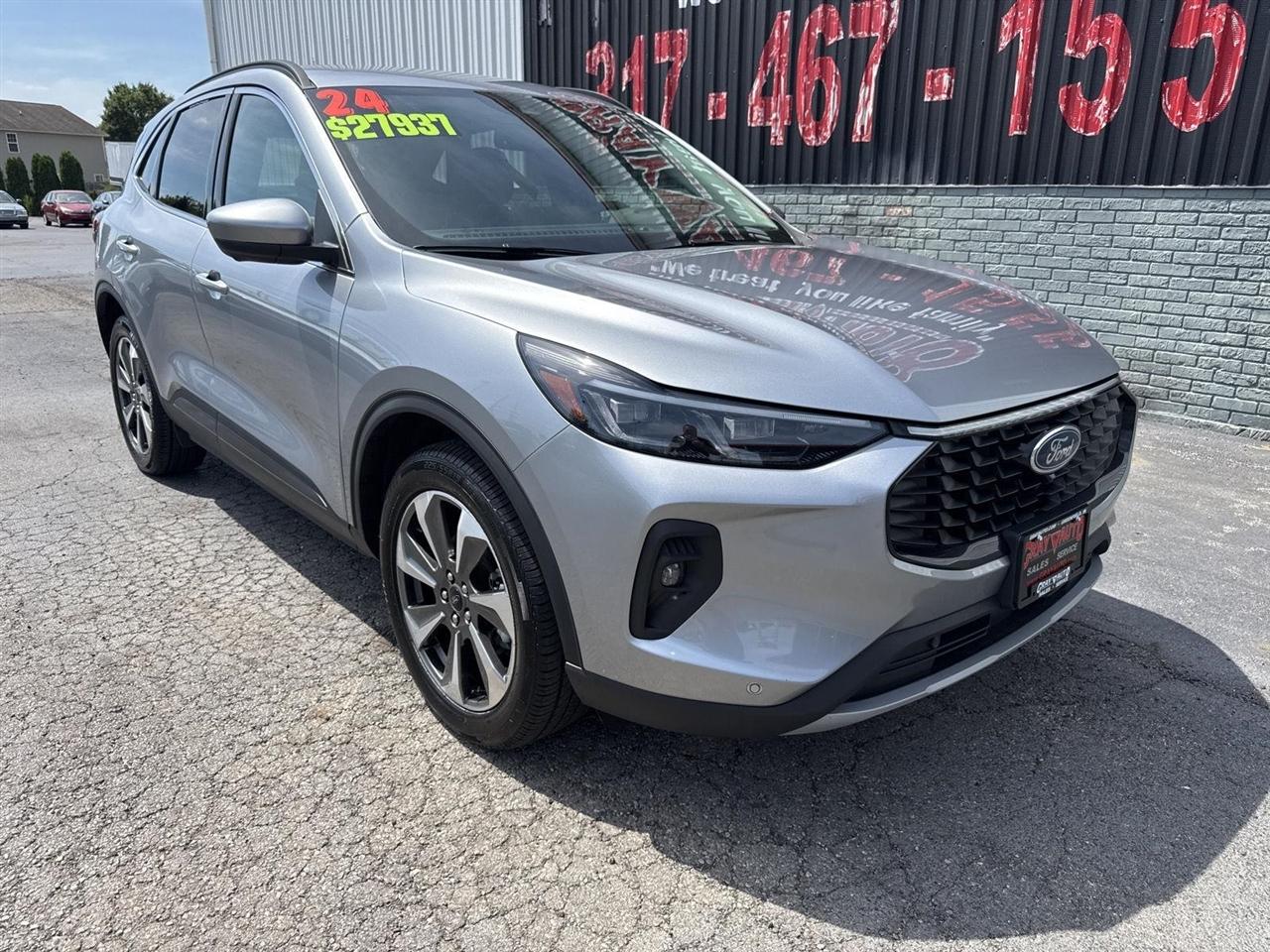 Ford Escape Platinum AWD 2024