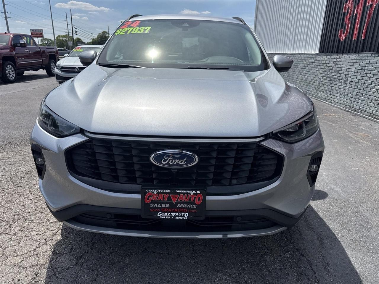 Ford Escape Platinum AWD 2024
