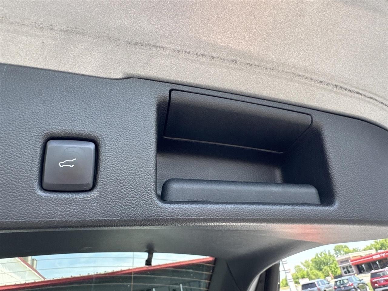 Ford Escape Platinum AWD 2024