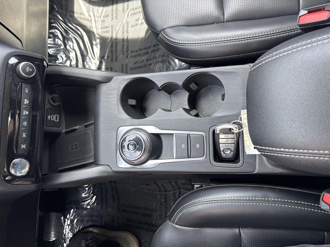 Ford Escape Platinum AWD 2024