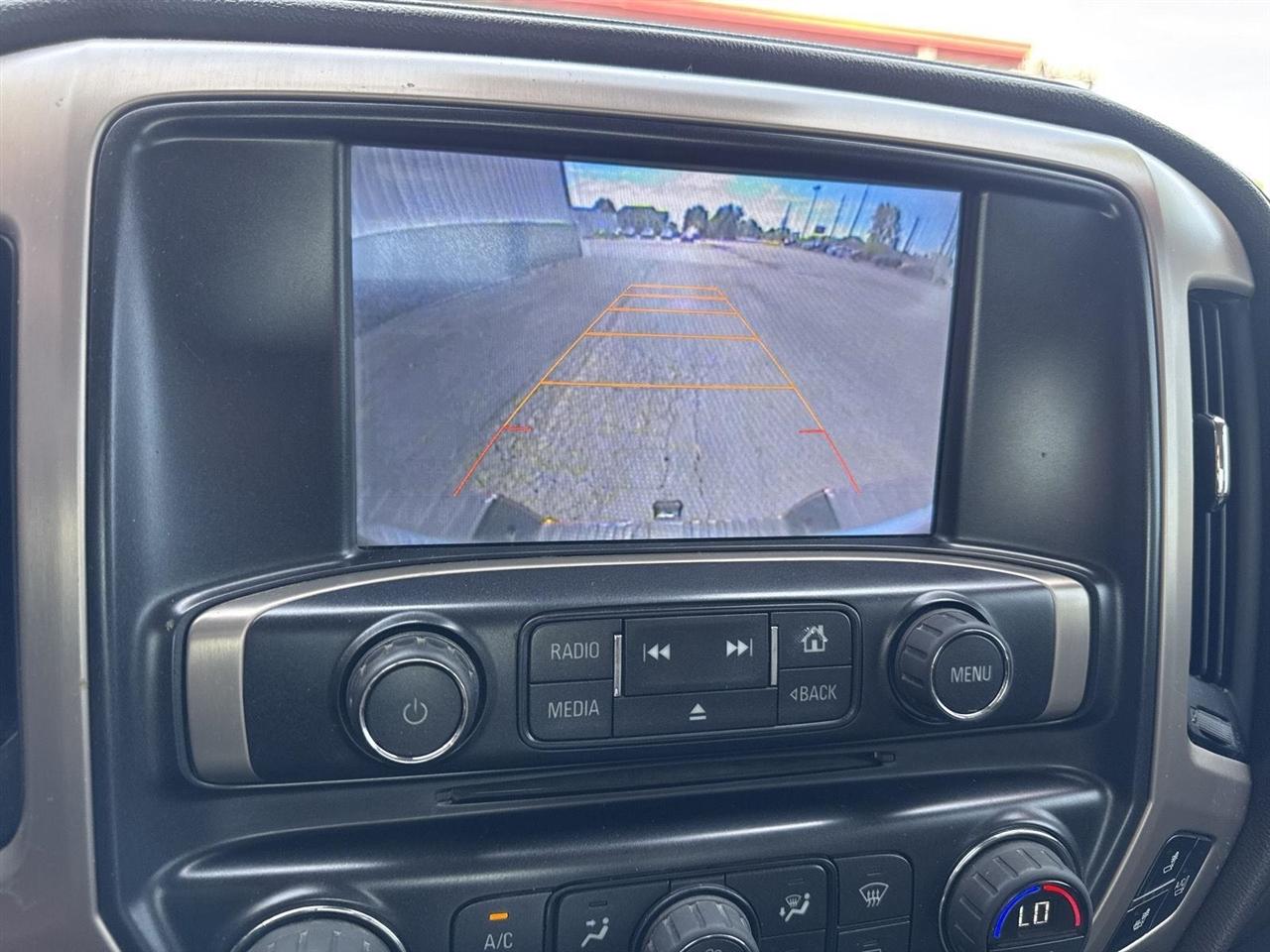 GMC Sierra 2500HD available WiFi 4WD Crew Cab 153.7" Denali 2015