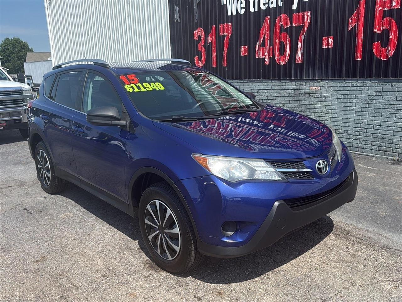 Toyota RAV4 AWD 4dr LE (Natl) 2015