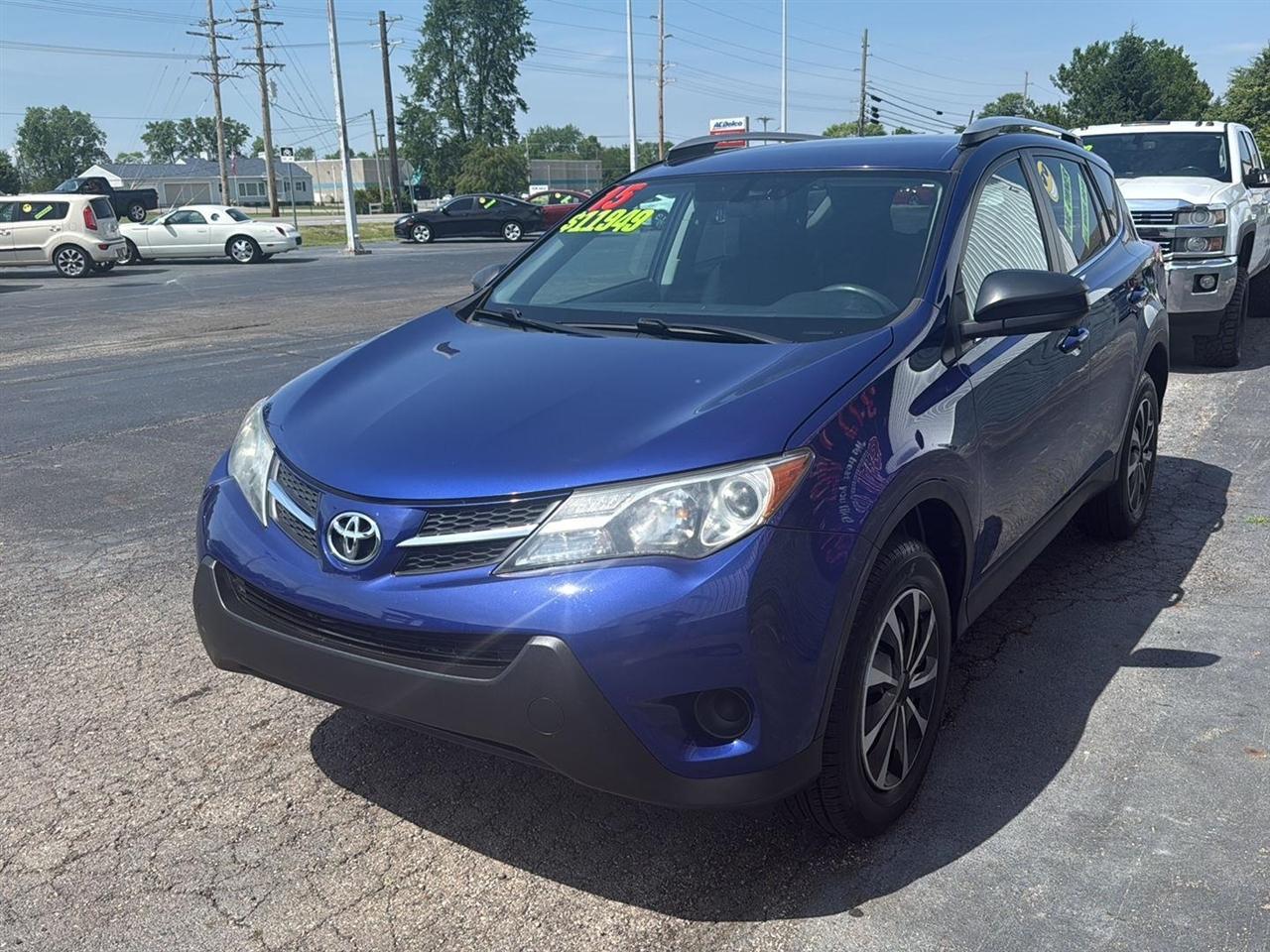 Toyota RAV4 AWD 4dr LE (Natl) 2015