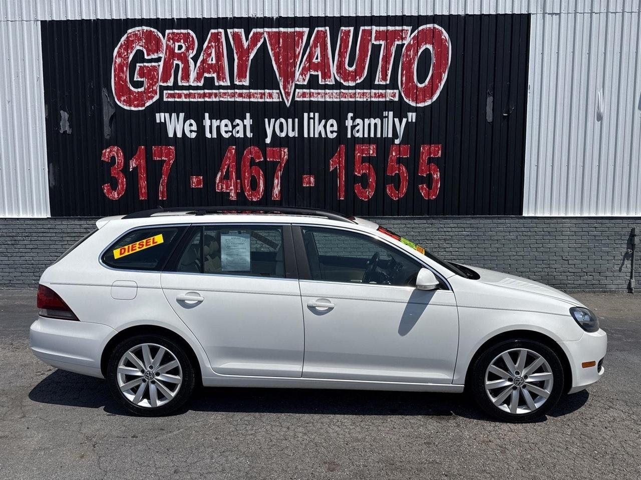 Volkswagen Jetta SportWagen 4dr DSG TDI w/Sunroof & Nav 2013