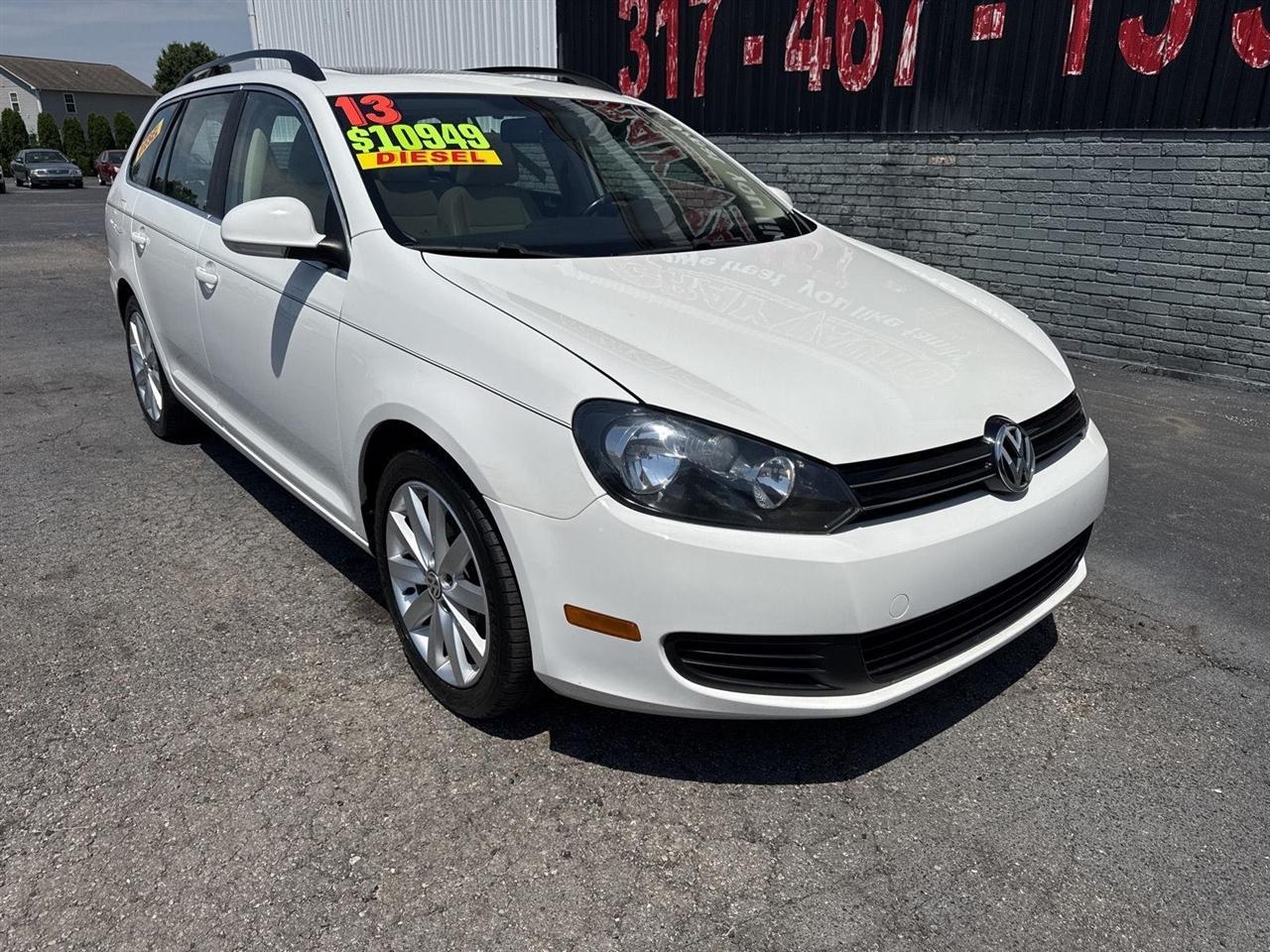 Volkswagen Jetta SportWagen 4dr DSG TDI w/Sunroof & Nav 2013