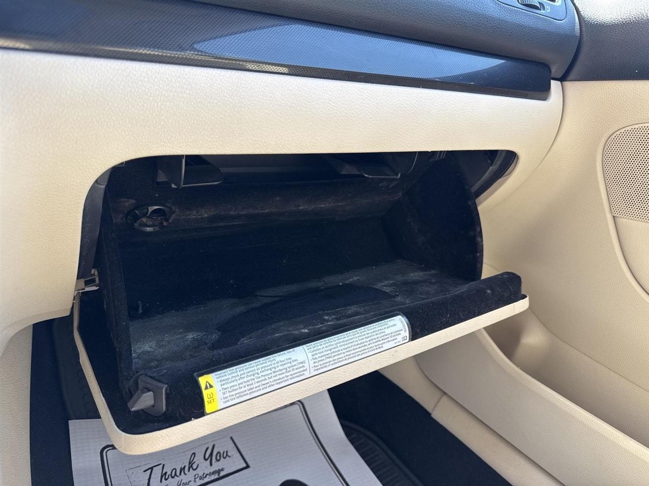 Volkswagen Jetta SportWagen 4dr DSG TDI w/Sunroof & Nav 2013