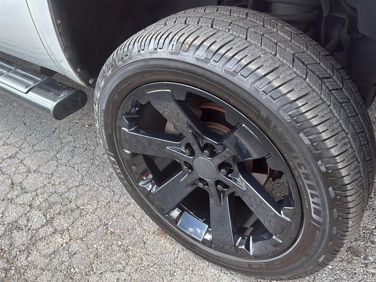 Chevrolet Silverado 1500 4WD Crew Cab 143.5" LTZ 2011