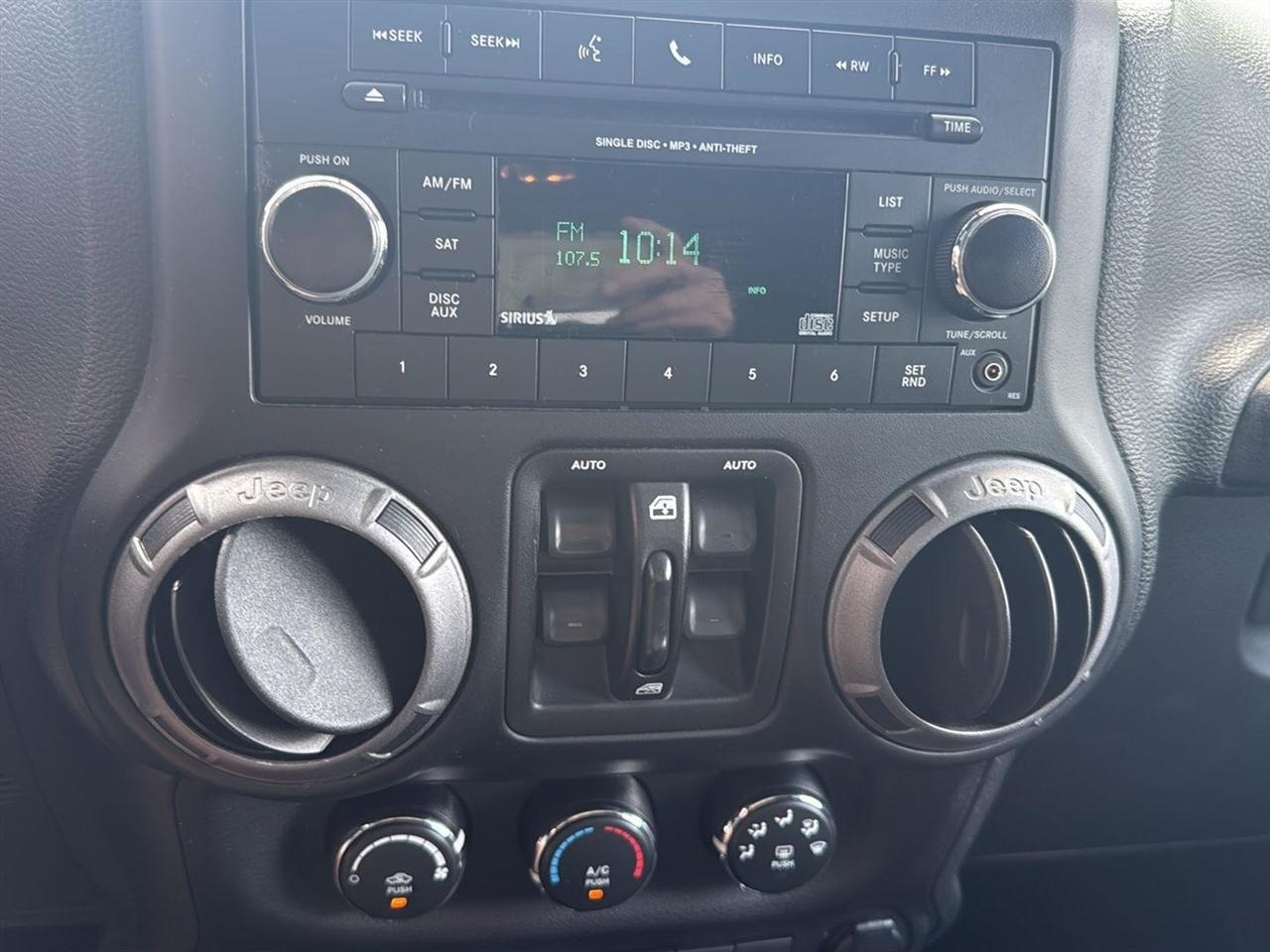 Jeep Wrangler Unlimited Sport 4x4 2017