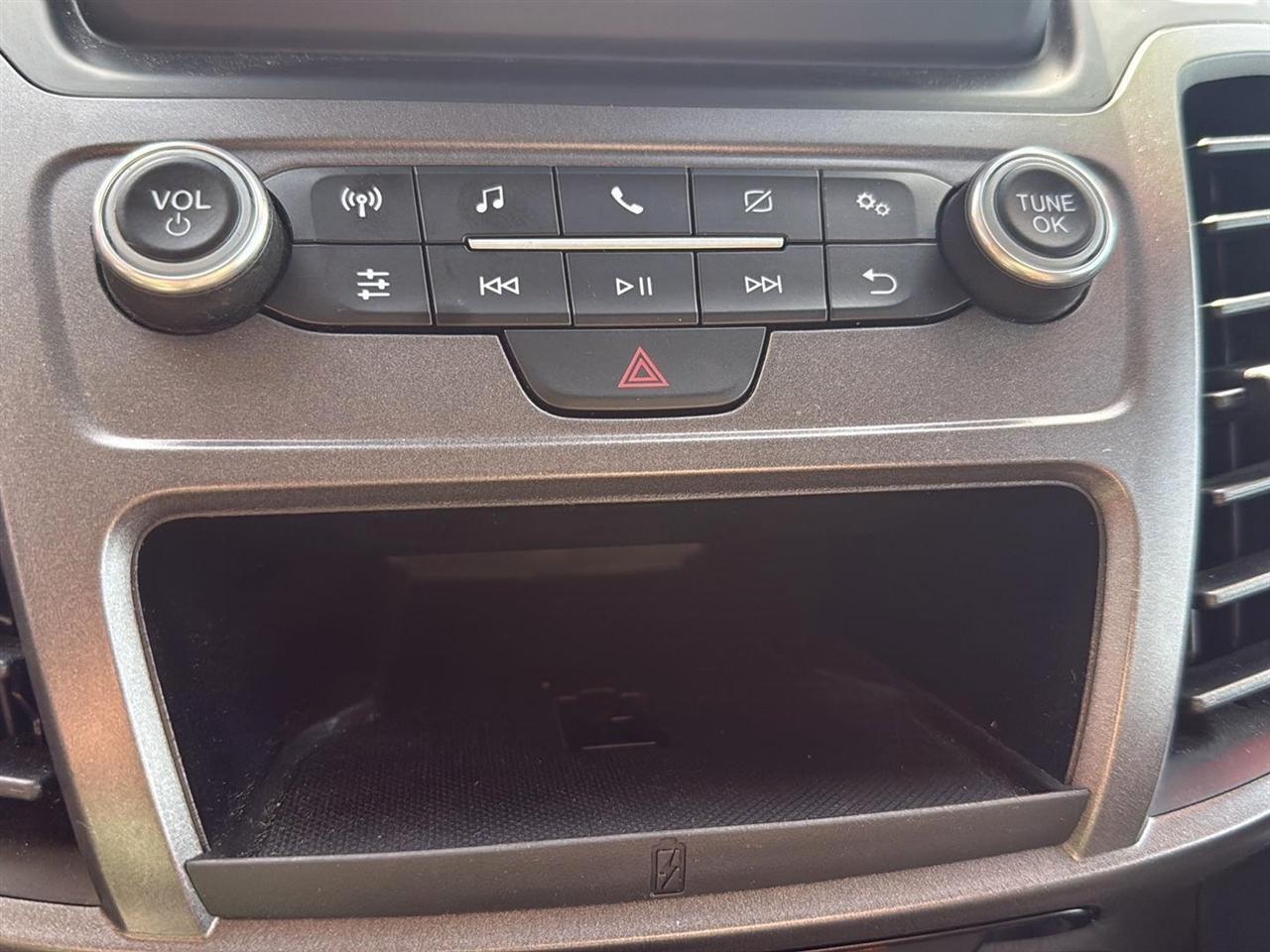Ford Transit Connect Van XL LWB w/Rear Symmetrical Doors 2020