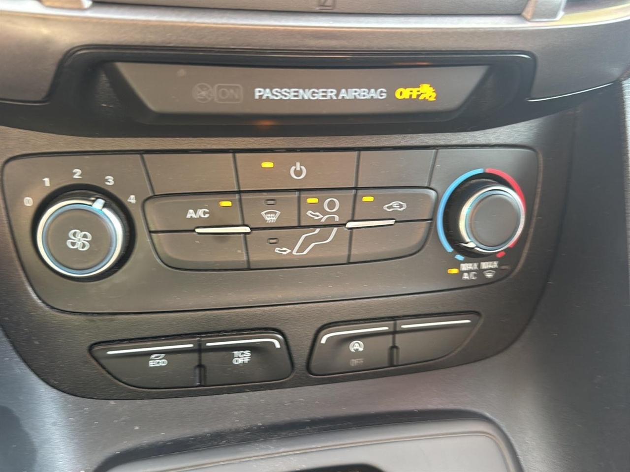 Ford Transit Connect Van XL LWB w/Rear Symmetrical Doors 2020