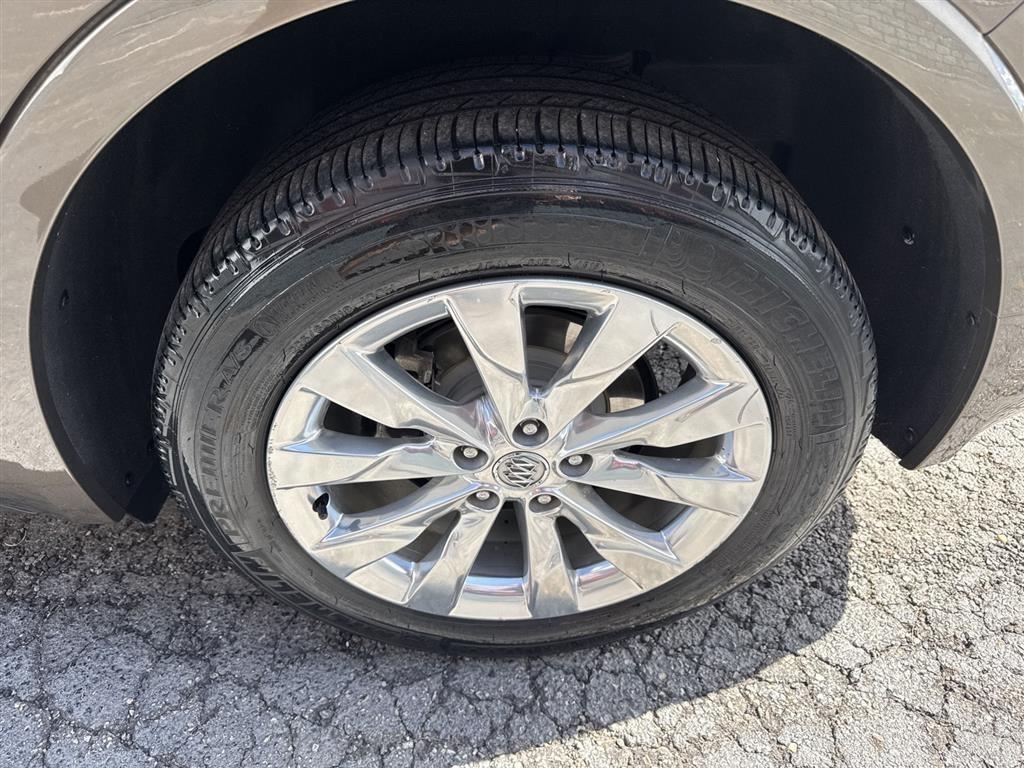 Buick Envision FWD 4dr Essence 2017