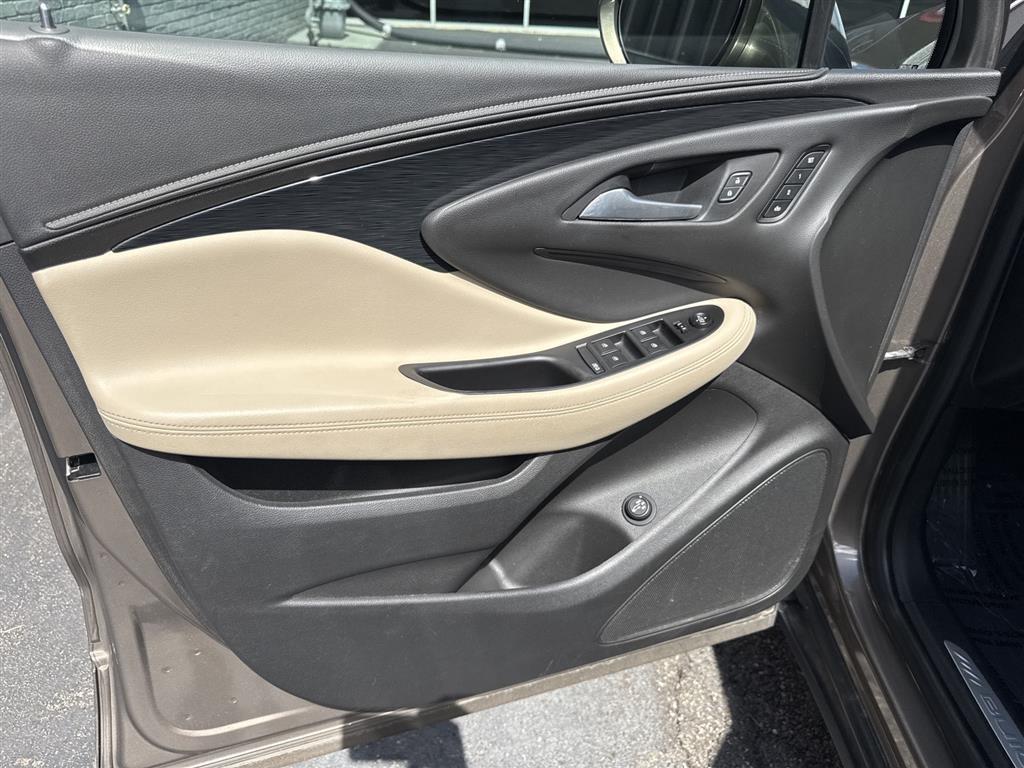 Buick Envision FWD 4dr Essence 2017