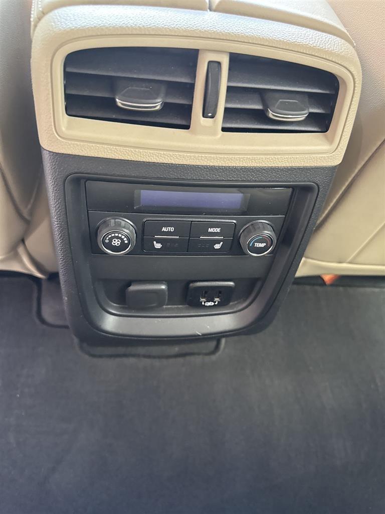 Buick Envision FWD 4dr Essence 2017