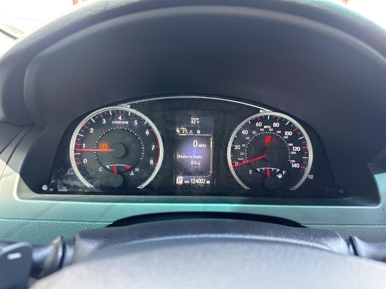 Toyota Camry XLE Auto (Natl) 2017