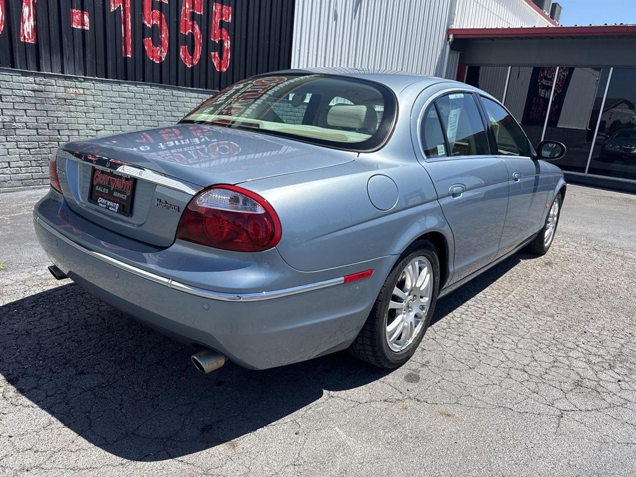 Jaguar S-Type 4dr Sdn V6 2005