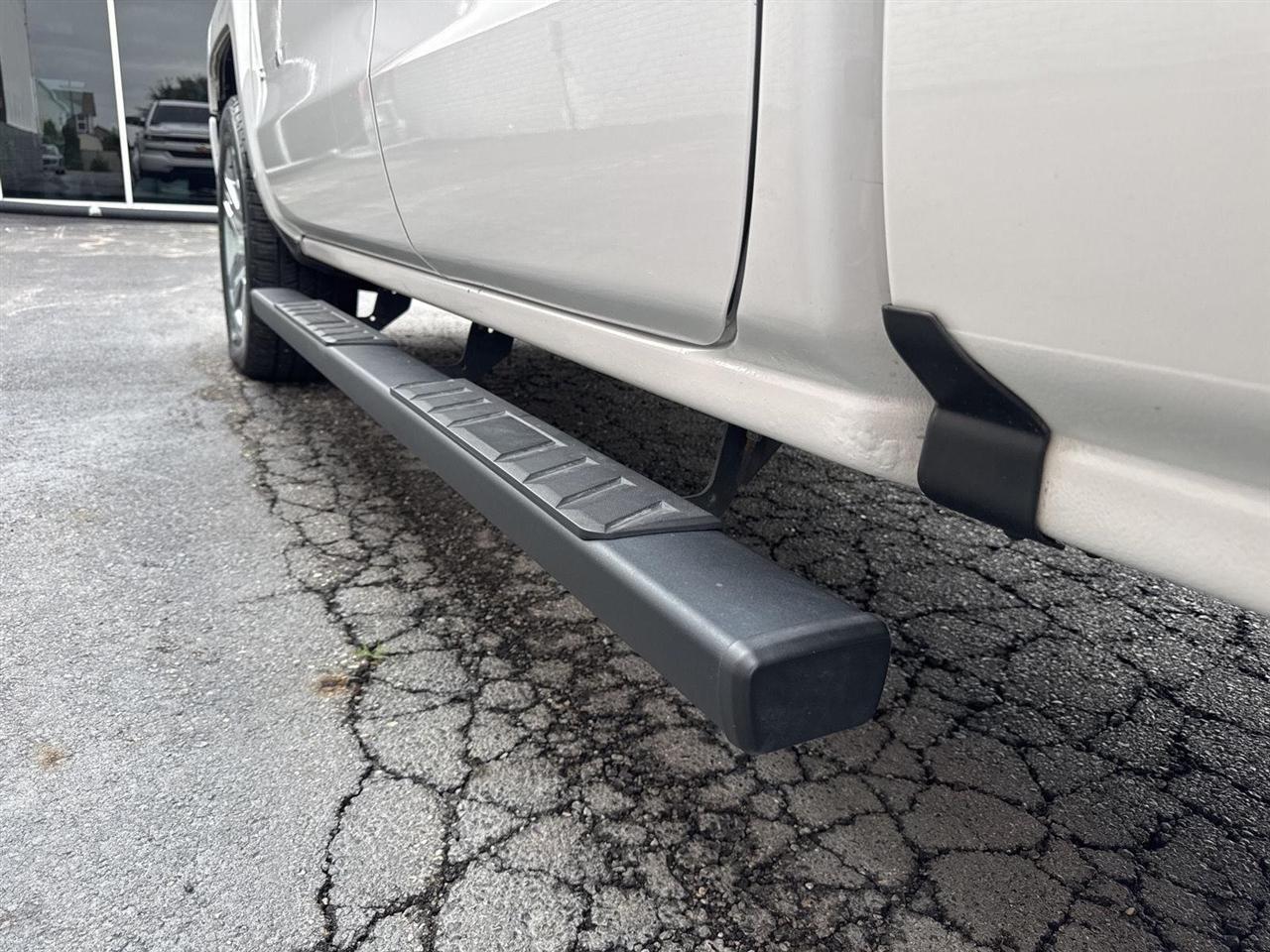 Chevrolet Silverado 1500 4WD Double Cab 143.5" Custom 2016